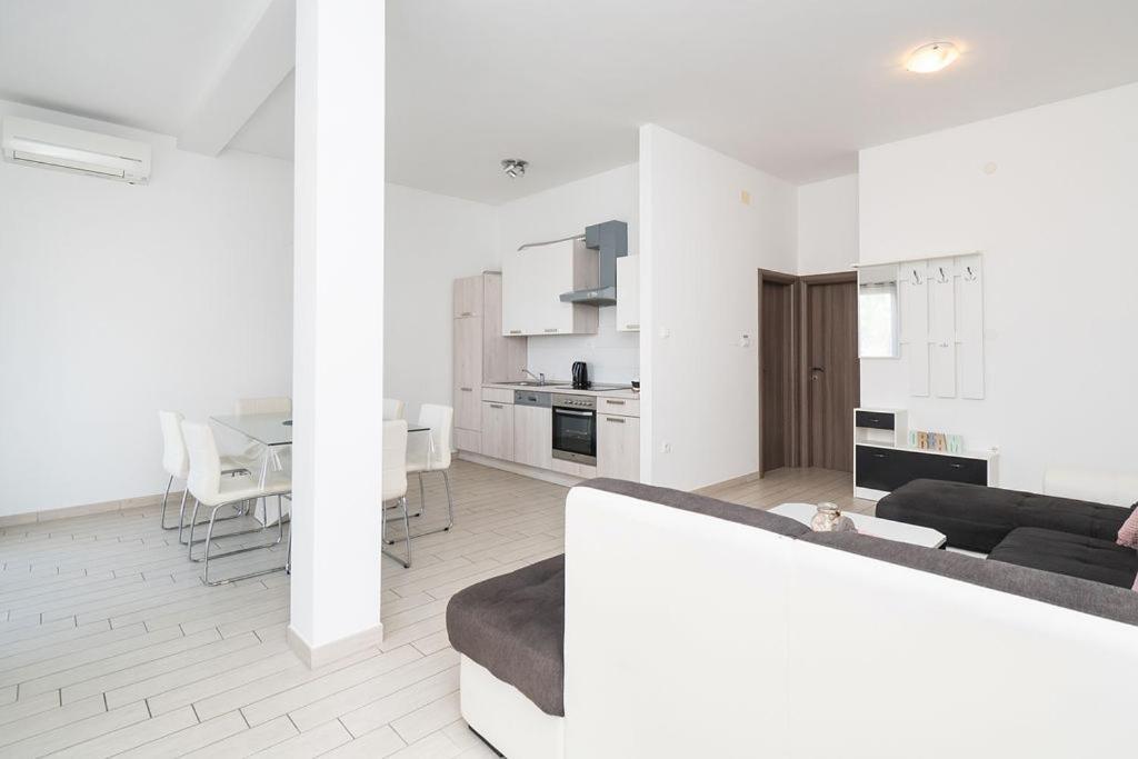 Apartments Grubisic - Sibenik - Parking Included Δωμάτιο φωτογραφία