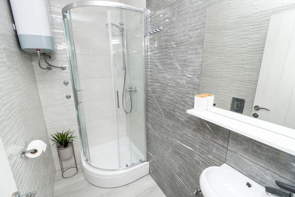 Apartments Grubisic - Sibenik - Parking Included Δωμάτιο φωτογραφία